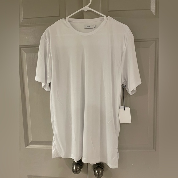 Onia Traveler T Shirt - Picture 1 of 4